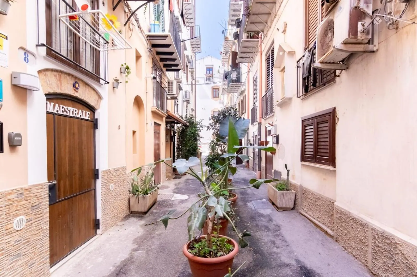 Guest house Talia - Central And Elegant Suites In The Heart Of Palermo Italy